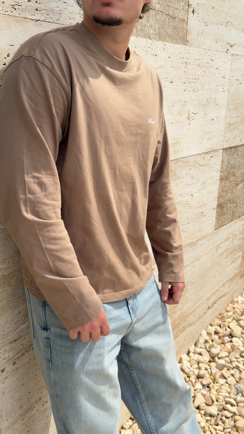 LONG-SLEEVED T-SHIRT